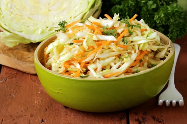 Sałatka jak z restauracji - proste przepisy na smakowite dania Sałatka jak z restauracji - proste przepisy na smakowite dania